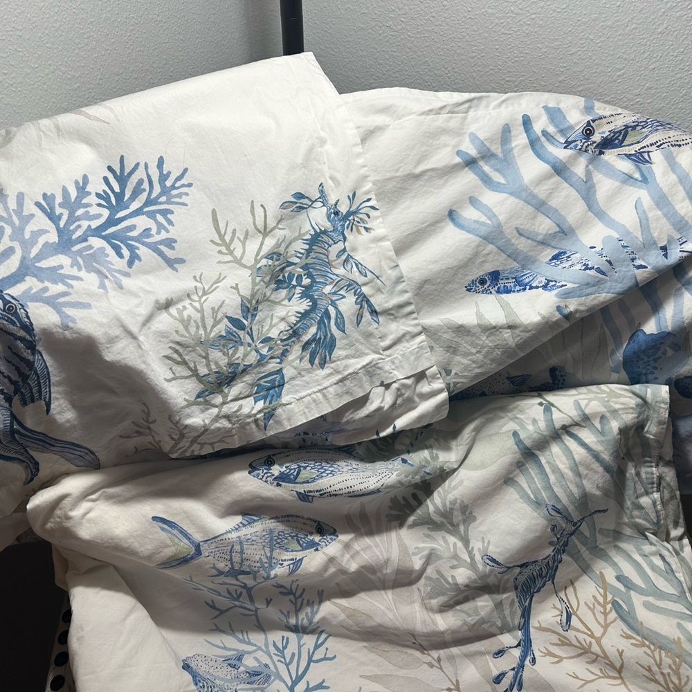 Pottery Barn King Duvet and King Pillow Shams (2).Under the Sea Theme